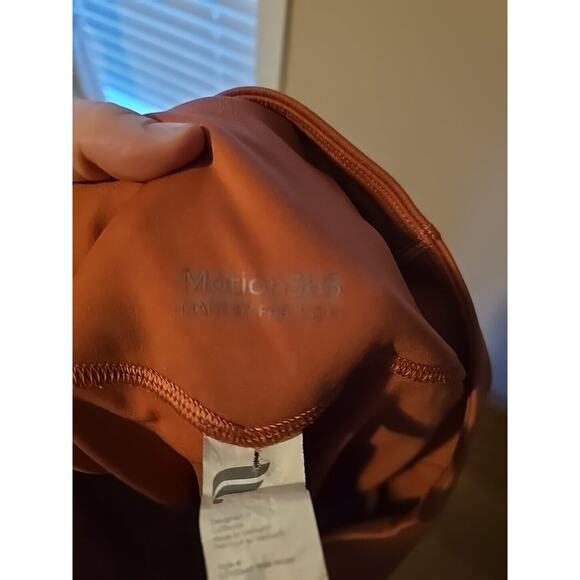 Fabletics Trinity Motion365 Orange High Waisted Yoga Leggings Womans Size 2X - Picture 3 of 4